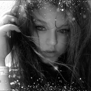 Meet your Posher, Kara